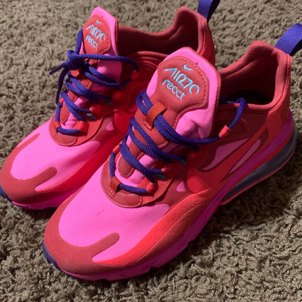 Nike Air Max 270 React